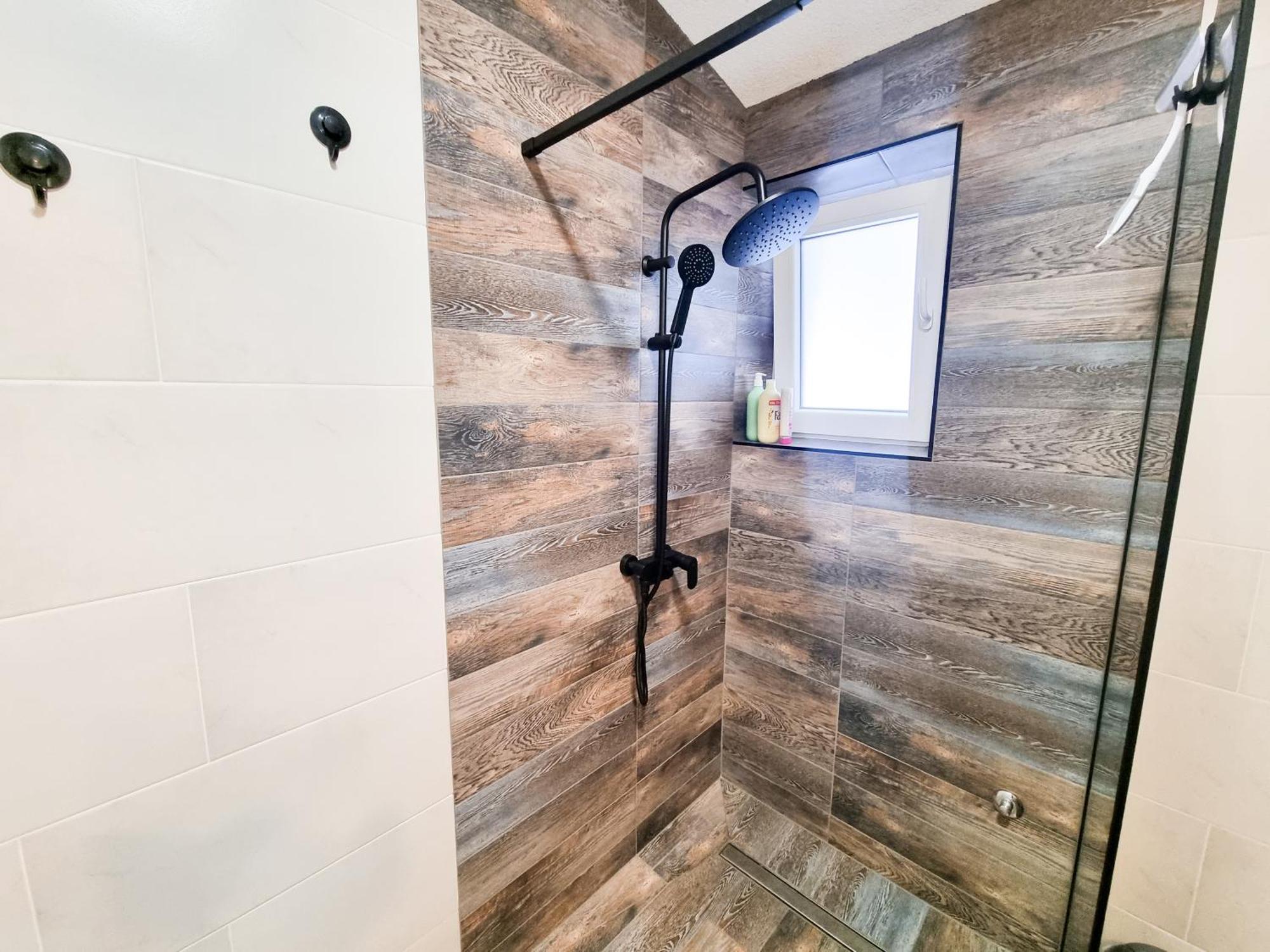 Apartmani 1 Pinezici Εξωτερικό φωτογραφία