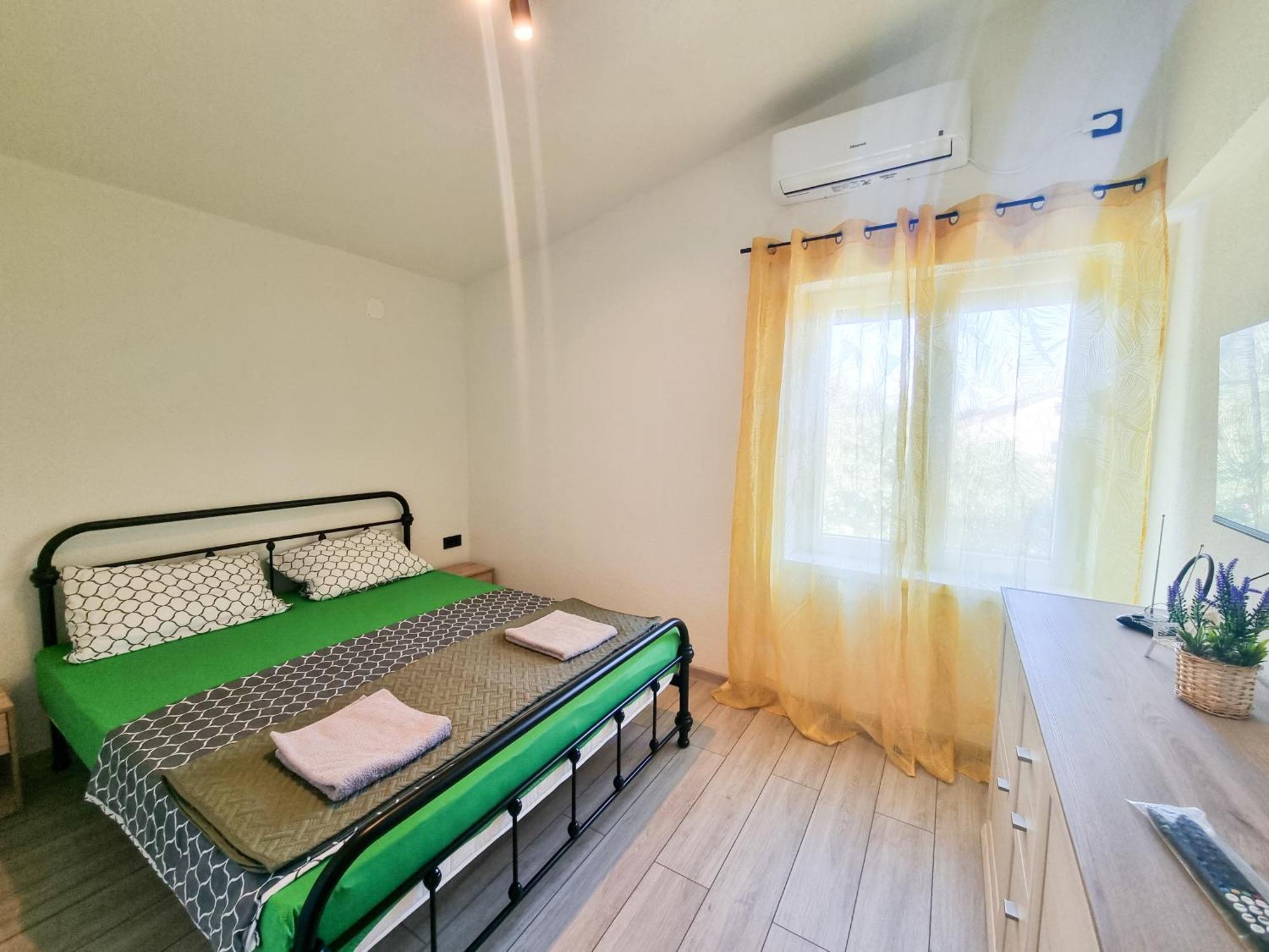 Apartmani 1 Pinezici Εξωτερικό φωτογραφία
